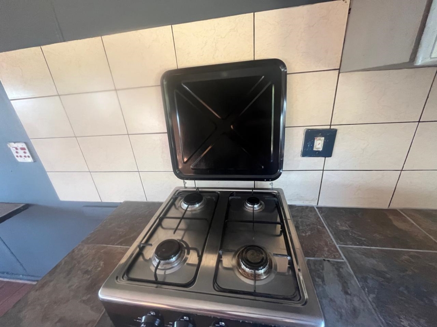 2 Bedroom Property for Sale in Hartbeespoort Rural North West